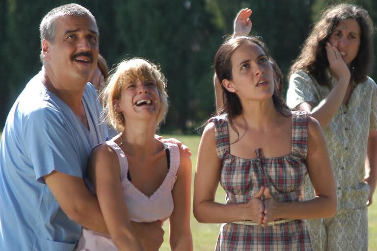 Leticia Brédice y Julieta Díaz, en una escena de Locas de amor