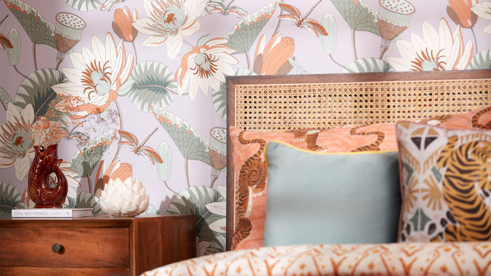 Get a look that’s right for you with these bold and bright ideas to dress the walls of your boudoir