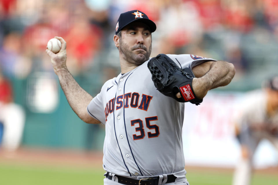 Houston Astros starting pitcher Justin Verlander delivers against the Cleveland Guardians during the first inning of a baseball game Thursday, Aug. 4, 2022, in Cleveland. (AP Photo/Ron Schwane)