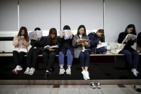 Students majoring in nursing prepare for their final exam at Bucheon University in Bucheon, South Korea, November 10, 2015. REUTERS/Kim Hong-Ji