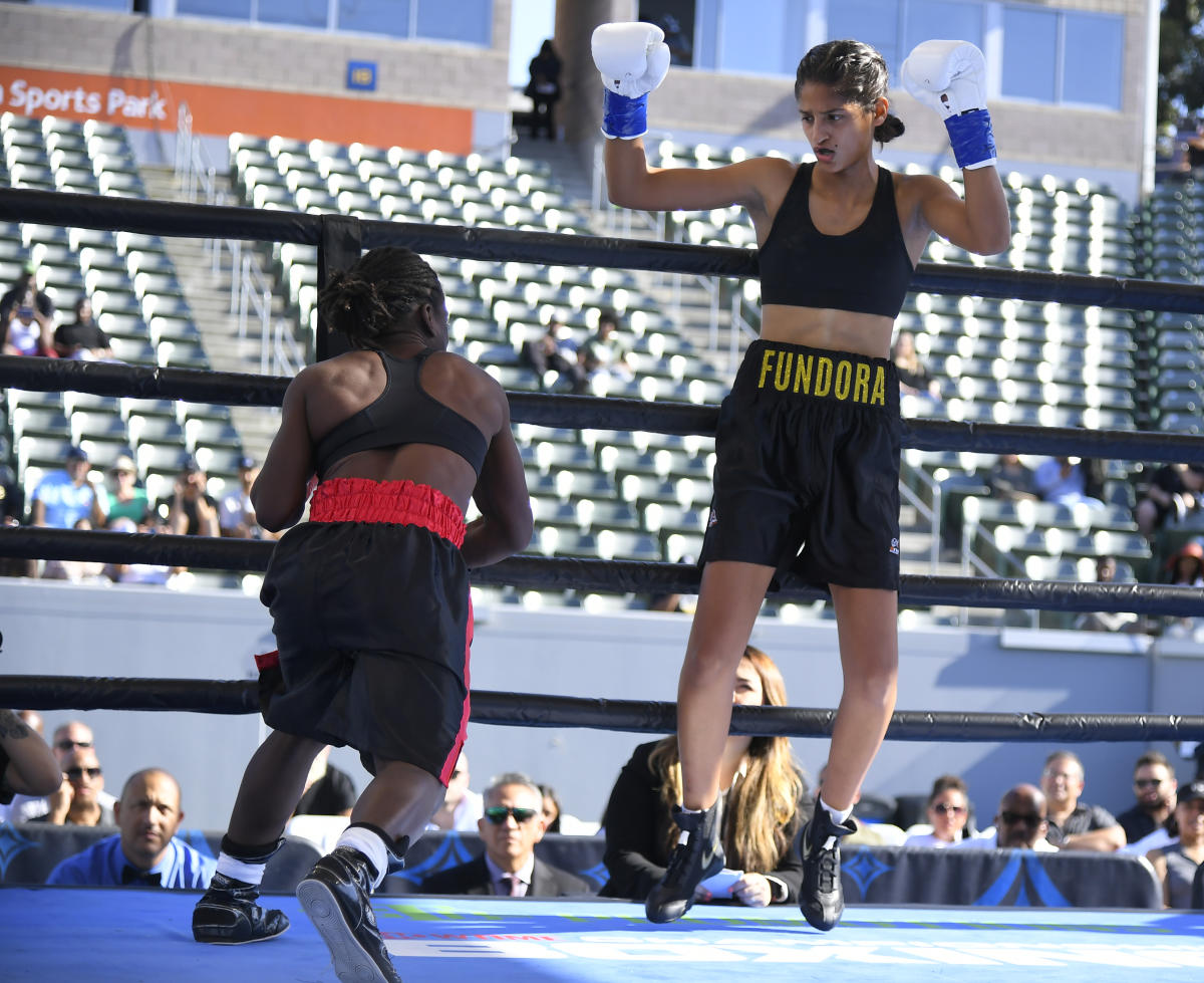 Sebastian Fundora vs. Carlos Ocampo details