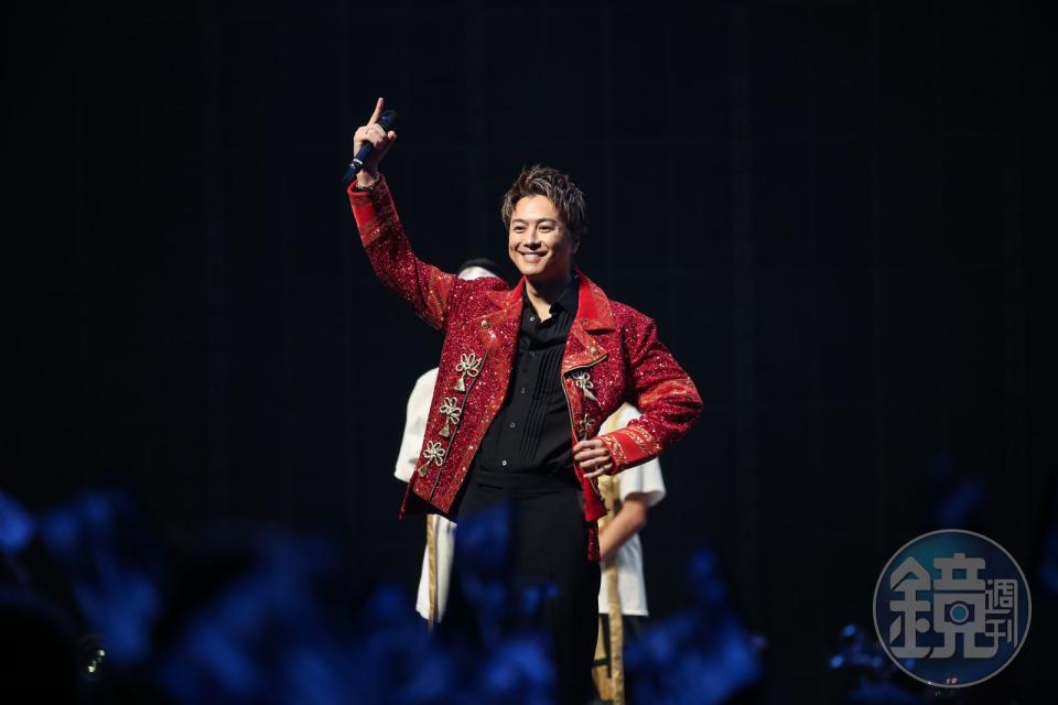 TAKAHIRO在演唱會收到慶生驚喜，開心地說：「我永遠不會忘記。」