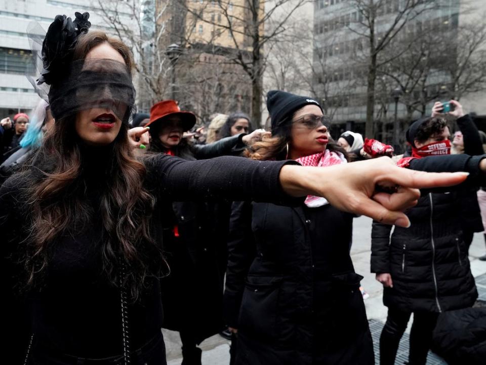 harvey weinstein protest