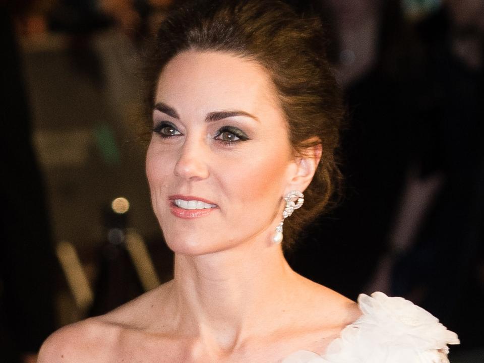 Kate Middleton at the BAFTAs wearing diamond and pearl earrings
