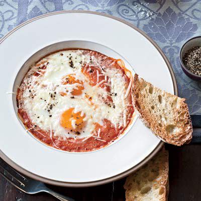 Eggs Baked in Roasted Tomato Sauce