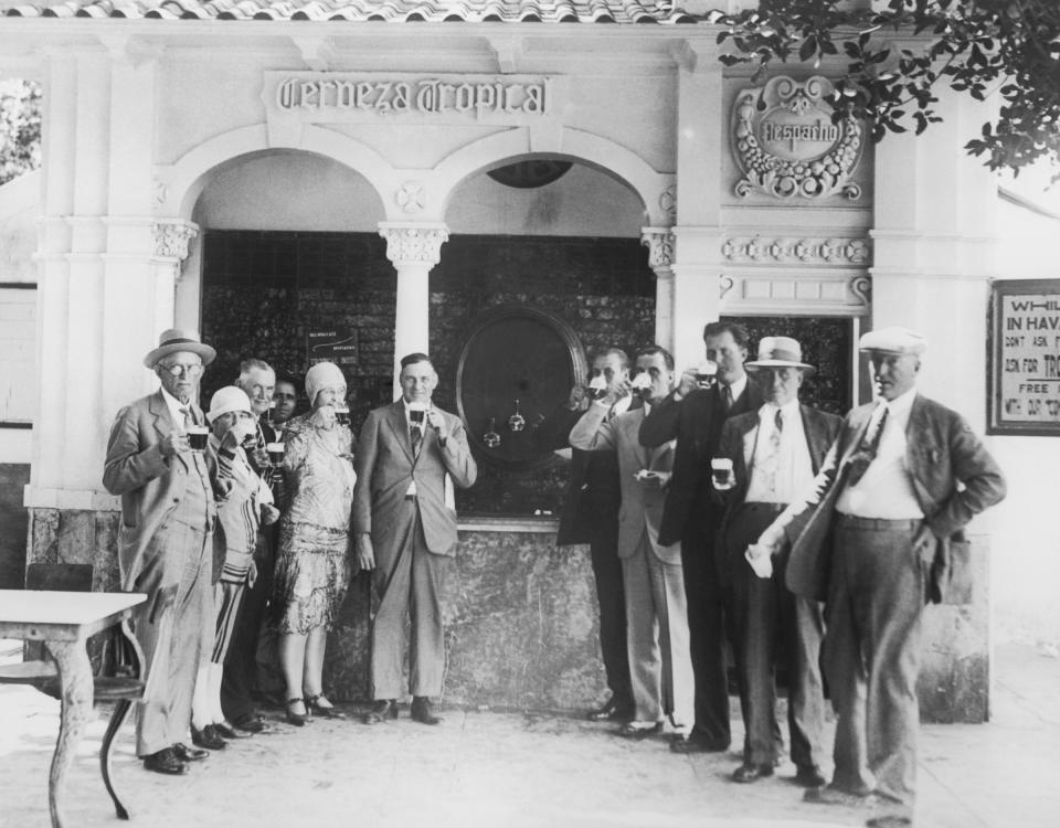 In Havana in 1930, tourists find free beer at every turn.