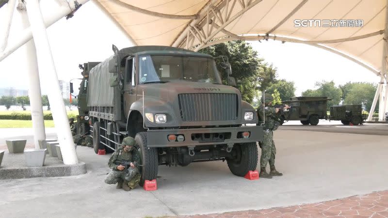 漢光飛彈車機動部署，漢光演習愛三飛彈現身河濱公園