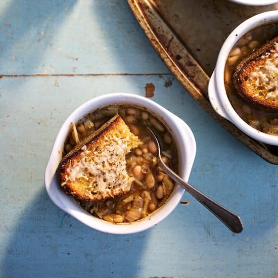 6 French Onion Soup Recipes We Love