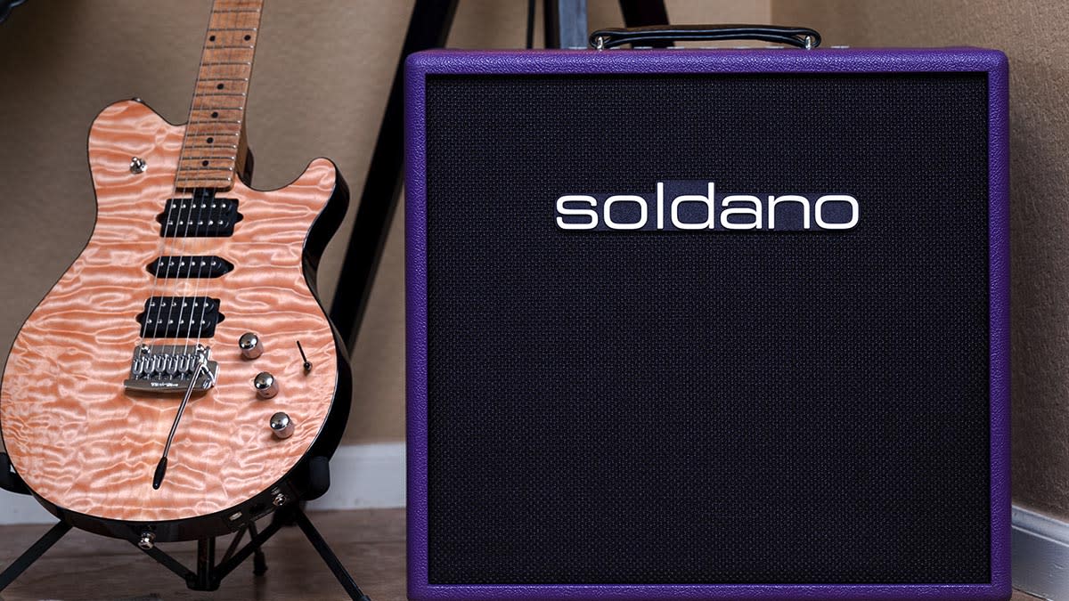  The Soldano SLO 30 is a 30-watt combo version of it's classic Super Lead Overdrive 