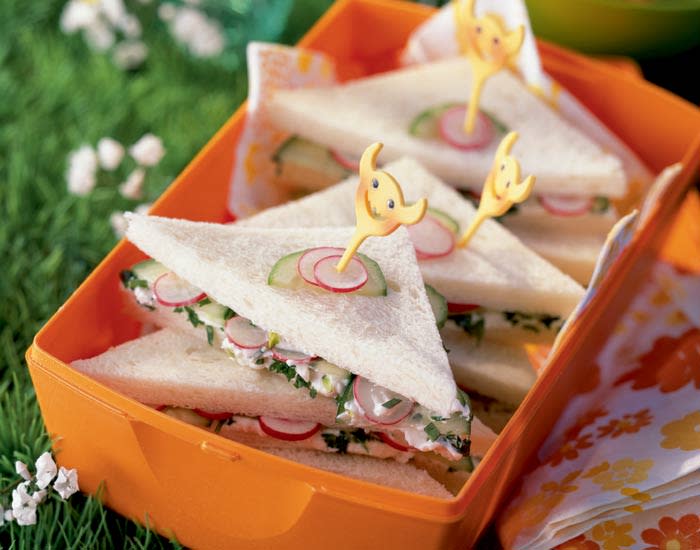 sandwiches-ensaladilla