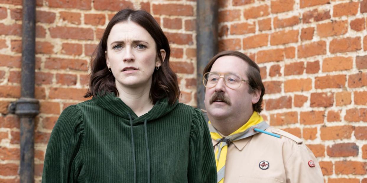 charlotte ritchie as alison, jim howick as pat, ghosts season 5