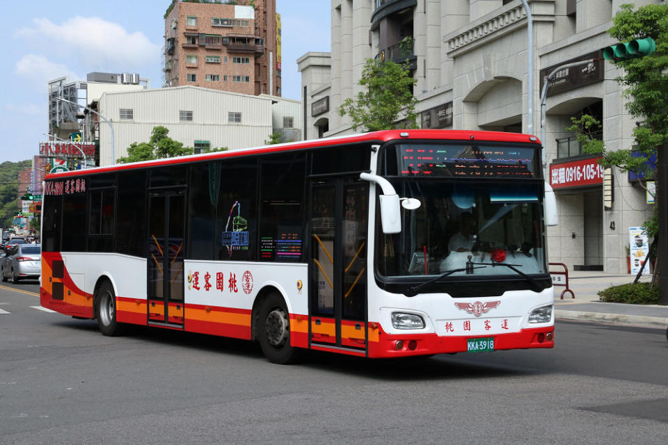 桃園客運(圖片來源：公路總局)