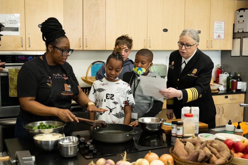 Admiral Rachel Levine and Food, Nutrition, and Consumer Services Deputy Under Secretary  Stacy Dean visit a school in Washington, D.C. on Friday, March 17 in recognition of National Nutrition Month (US Department of Health and Human Services)