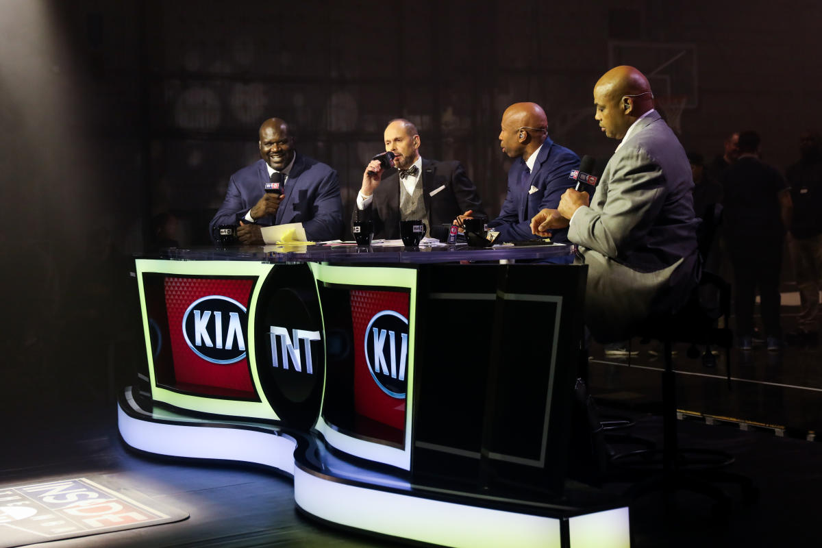 Charles Barkley, Shaq and rest of 'Inside the NBA' crew agree to huge  extension