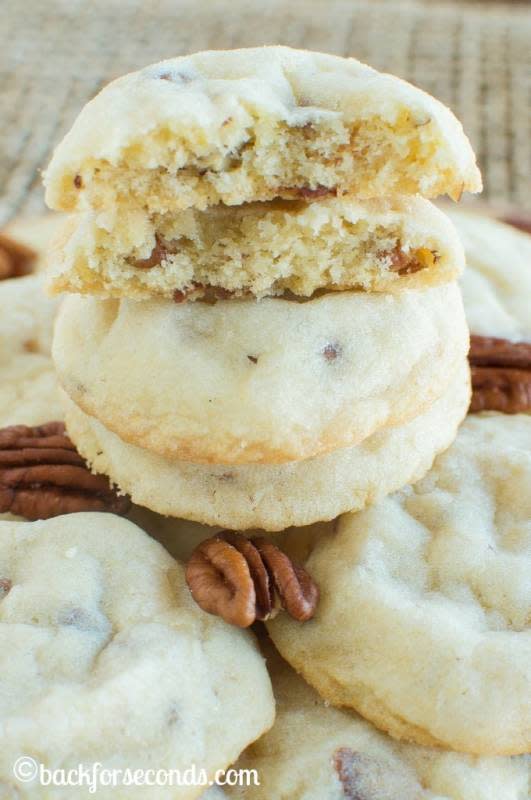 <p>backforseconds.com</p><p>This recipe makes the Best Homemade Pecan Sandies! They are light, buttery, and crisp with that distinct “sandy” texture, and loaded with pecans. So good!! </p><p><strong>Get the recipe:</strong><a href="http://backforseconds.com/best-homemade-pecan-sandies/" rel="nofollow noopener" target="_blank" data-ylk="slk:Best Homemade Pecan Sandies;elm:context_link;itc:0;sec:content-canvas" class="link "><strong> Best Homemade Pecan Sandies</strong></a></p>