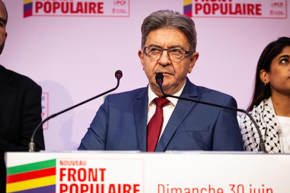 激進左翼勢力「不屈法國」領袖 Jean-Luc Mélenchon 被視為接任總理的可能人選之一。 (Photo by Telmo Pinto/SOPA Images/LightRocket via Getty Images)