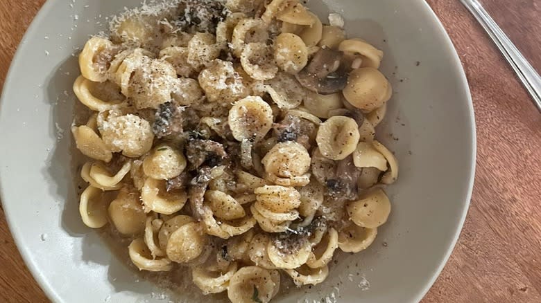 French onion pasta