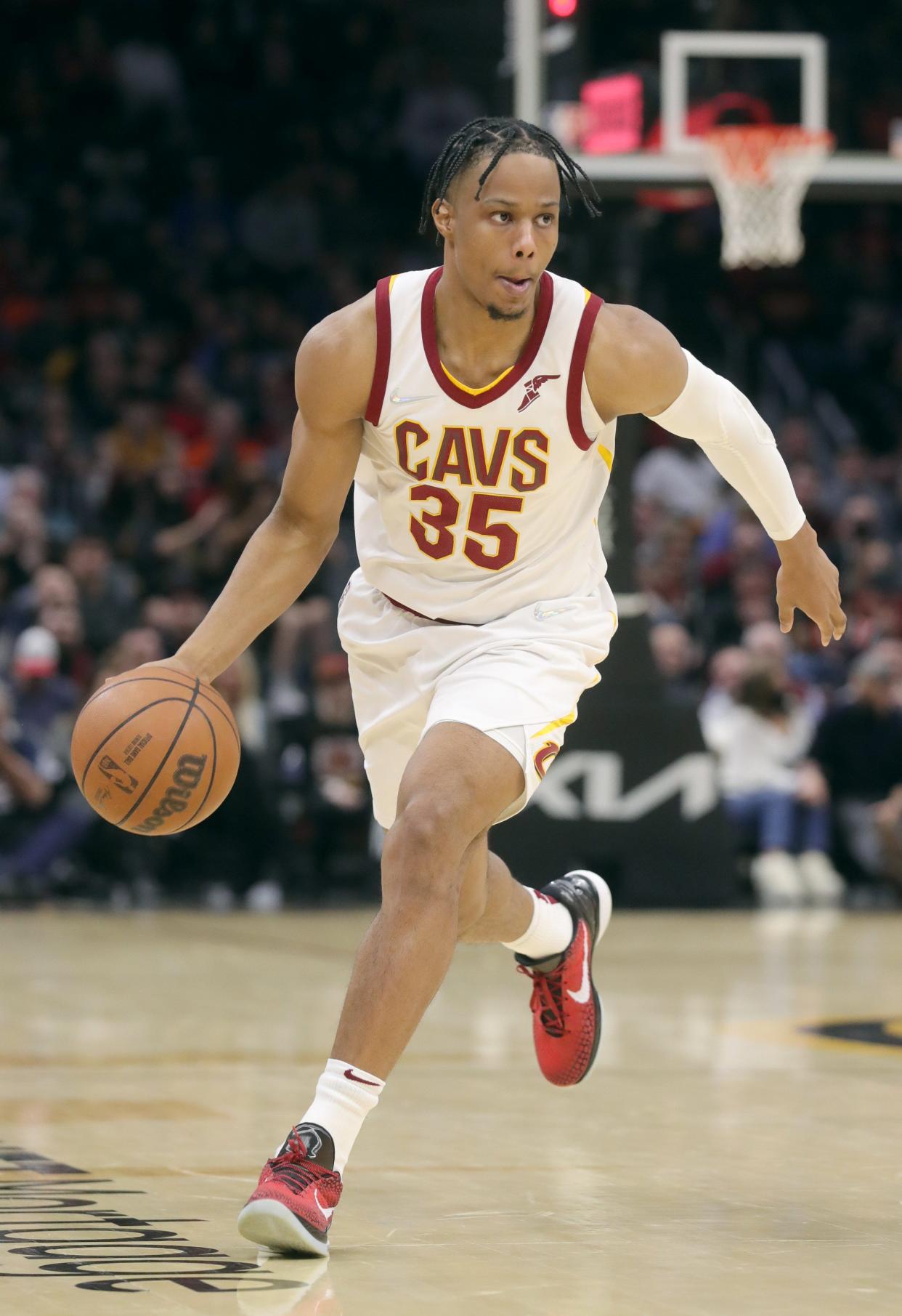 Cleveland Cavaliers' Isaac Okoro brings the ball up court against the Minnesota Timberwolves on Monday Feb. 28, 2022 in Cleveland, Ohio.  [Phil Masturzo/ Beacon Journal]