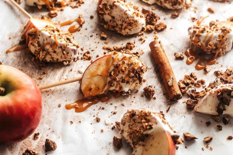 Chai Candied Pecan Apple Pops