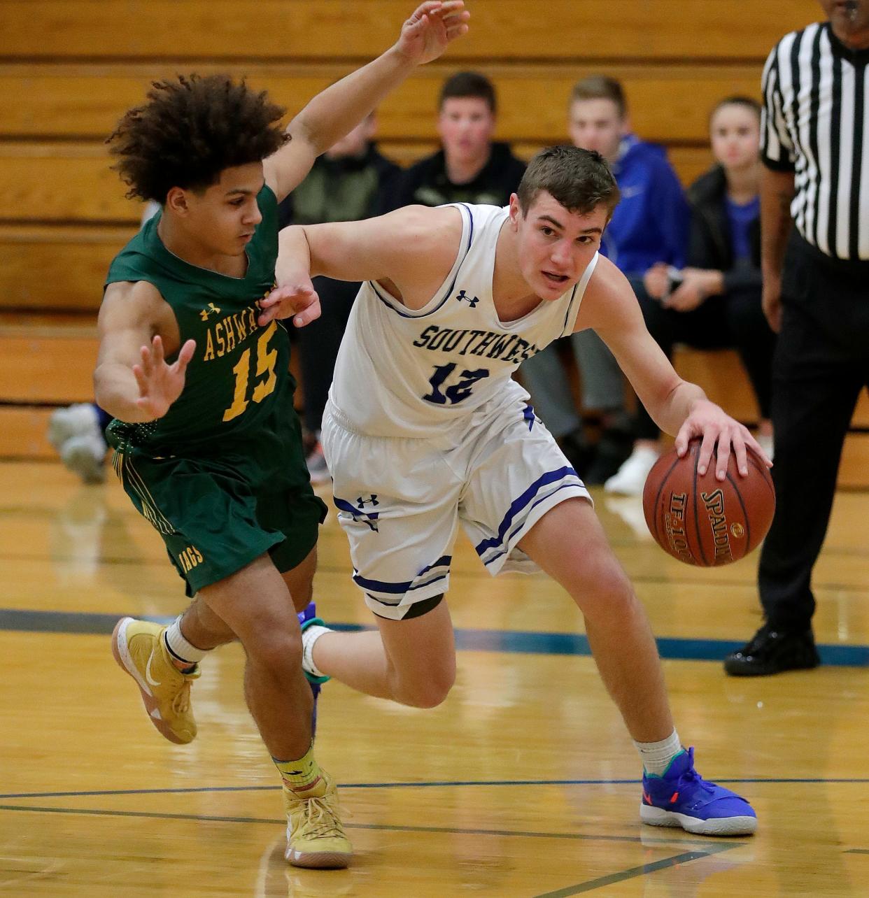 Lucas Stieber led Green Bay Southwest to the Fox River Classic Conference title as a senior in 2019.