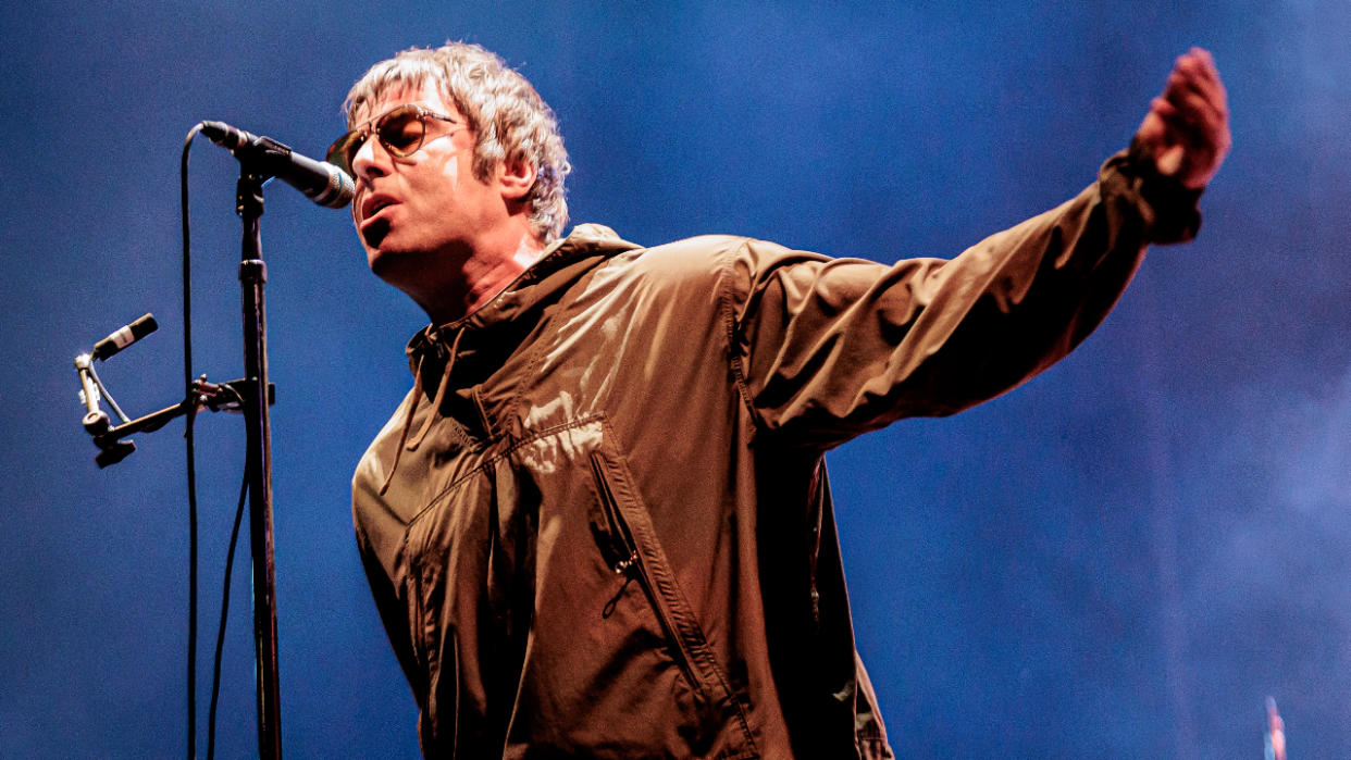  Liam Gallagher on stage. 