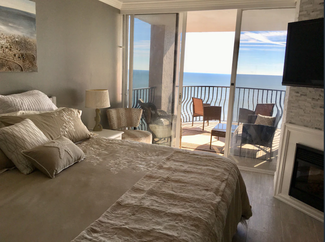 Bedroom at Salt Therapy penthouse in Central Myrtle Beach. Screenshot of listing. January 5, 2022.