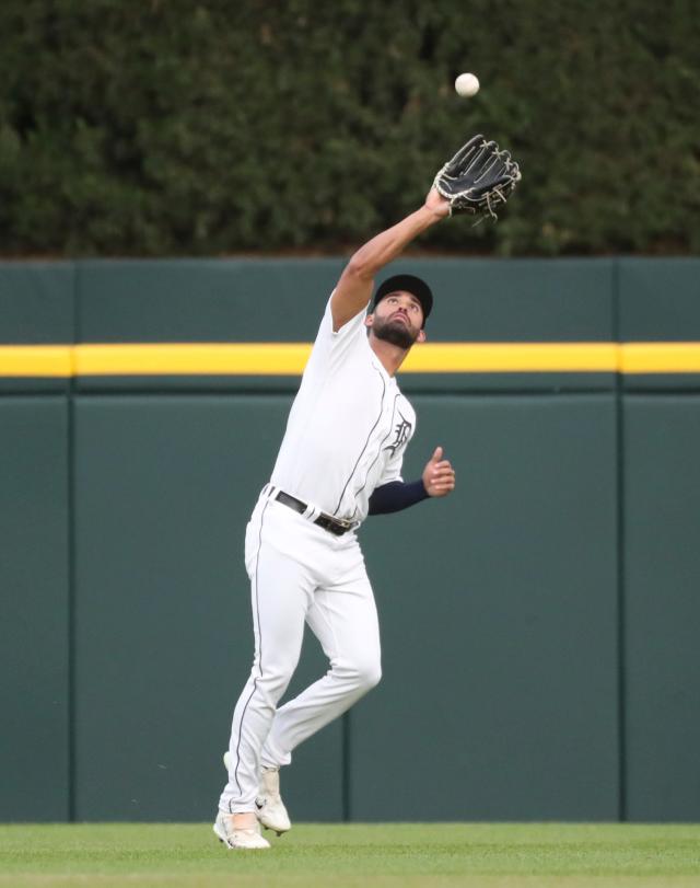 Detroit Tigers center fielder Riley Greene leaves game with left lower leg  discomfort