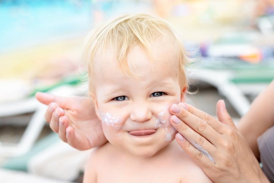 It's always important to apply sunscreen to children when outdoors.