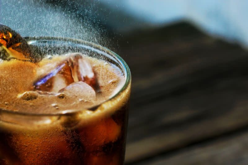 ▲可樂該怎麼喝最絕配？老饕曝「完美6組合」。（示意圖／翻攝自 pixabay ）