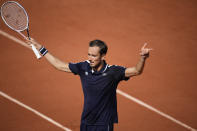 Russia's Daniil Medvedev celebrates after winning a point againstChile's Cristian Garin during their fourth round match on day 8, of the French Open tennis tournament at Roland Garros in Paris, France, Sunday, June 6, 2021. (AP Photo/Christophe Ena)
