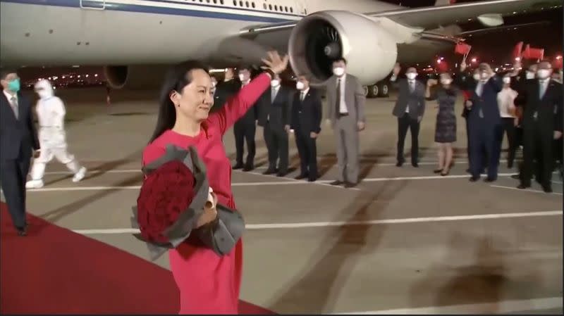 Huawei CFO Meng Wanzhou arrives in Shenzhen