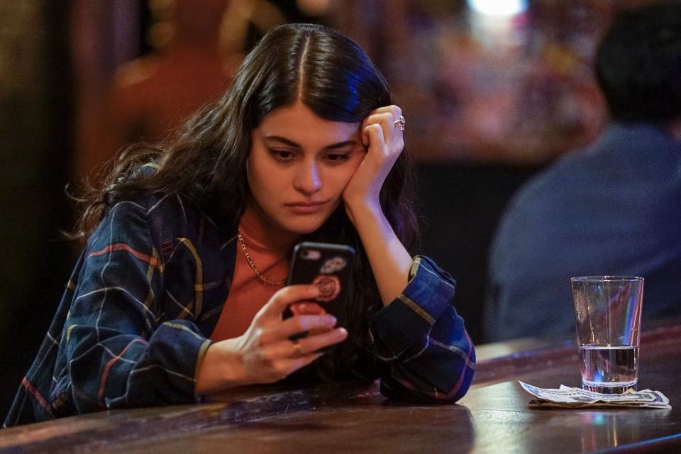 alone at the bar in "single drunk female"