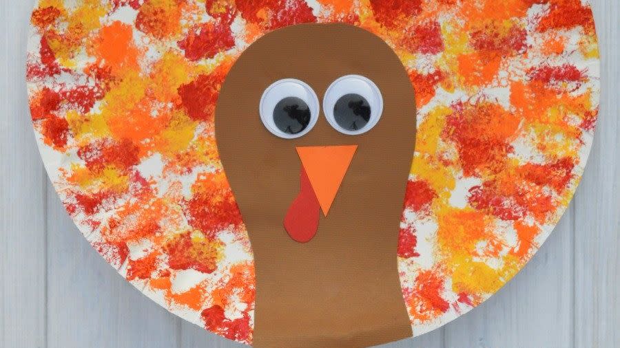 turkey plate easy thanksgiving crafts for kids