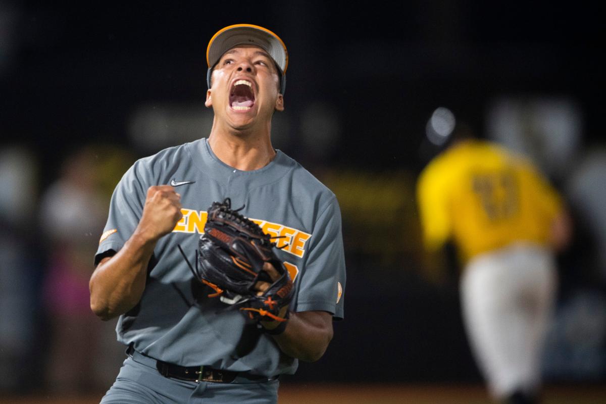 How a rebooted Chase Burns helped save resurgent Tennessee's season in  relief