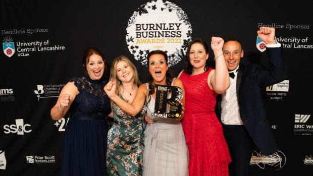 Lancashire Telegraph: Burnley Business Awards _2022_1/7/22_© Andy Ford – CUBE HR, 2022 Small Business of the Year award winners (0-19 employees)