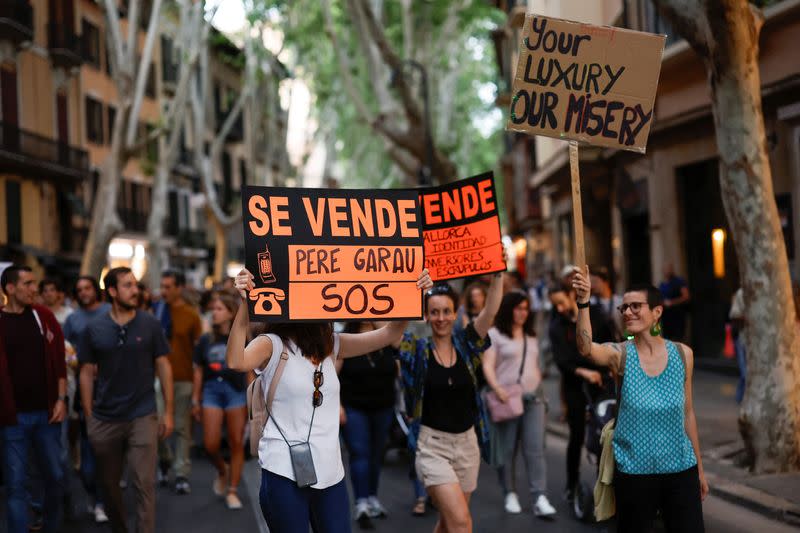 Protest against mass tourism and gentrification in Palma de Mallorca