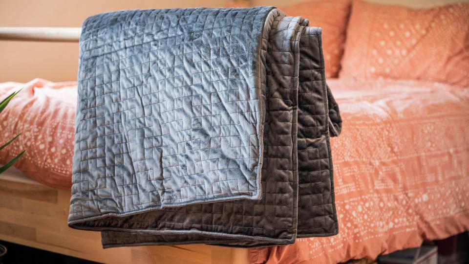 We loved the Gravity blanket for its high quality construction that prevents the blanket from shifting within its cover overnight.