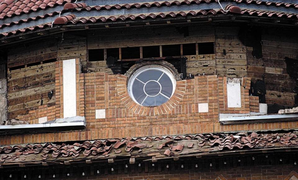 Atascadero City Hall was closed after a 6.5 magnitude earthquake damaged the unreinforced masonry landmark on Dec. 23, 2003. No one was injured.