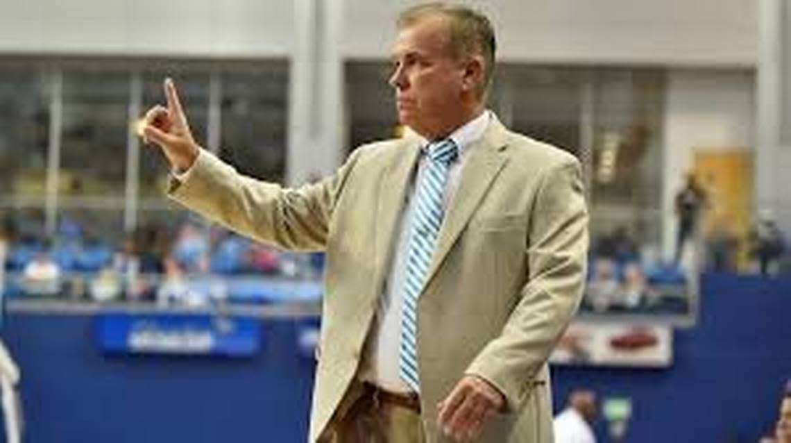 Nova Southeastern University men’s basketball coach Jim Crutchfield has led the Sharks to a 20-0 record so far this season and the No. 1 spot in the latest NCAA men’s Division-II rankings.