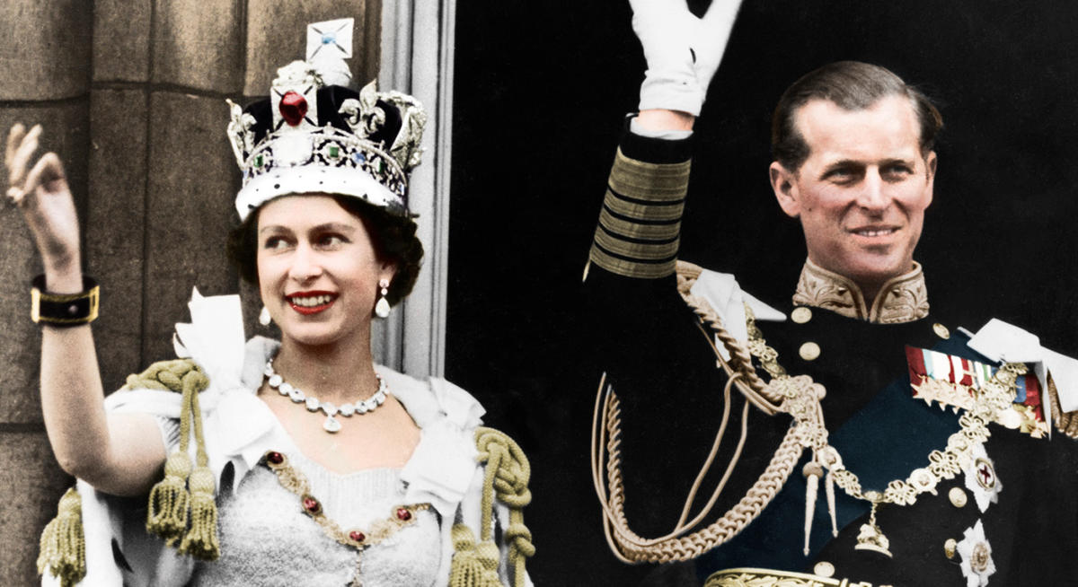 Queen Elizabeth's advice on wearing a crown