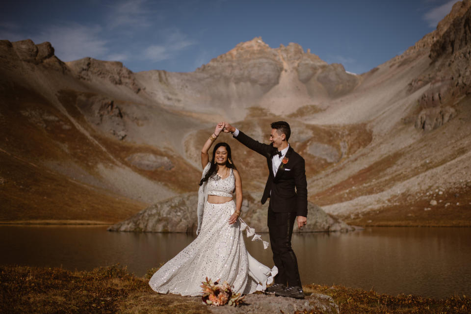 The couple was planning a larger wedding, but ultimately appreciated the intimacy that an elopement allows. (Photo: <a href="https://adventureinstead.com/" target="_blank">Adventure Instead - Elopement Photographers & Guides</a>)