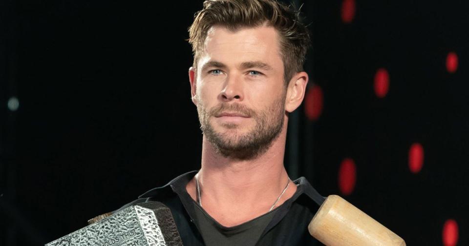 Chris Hemsworth Takes Thor's Hammer to Japan, Plus Eva Longoria, Billy Porter and More