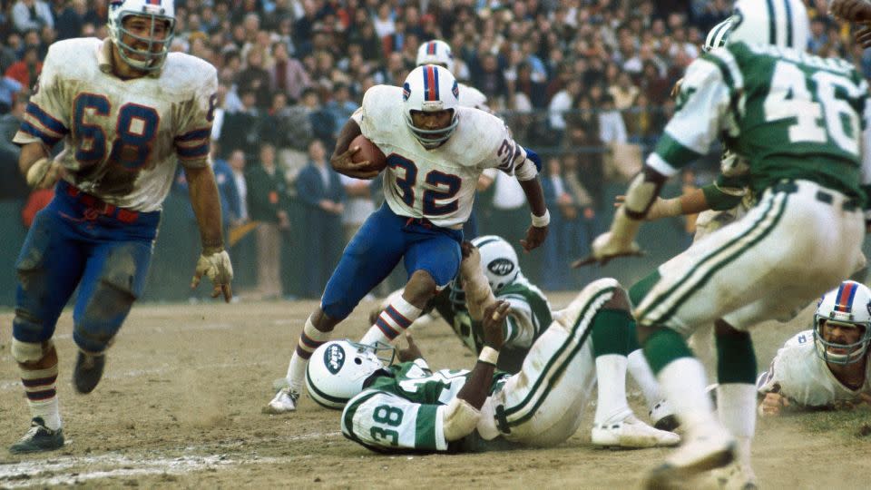 O.J. Simpson of the Buffalo Bills runs against the New York Jets. - Focus on Sport via Getty Images