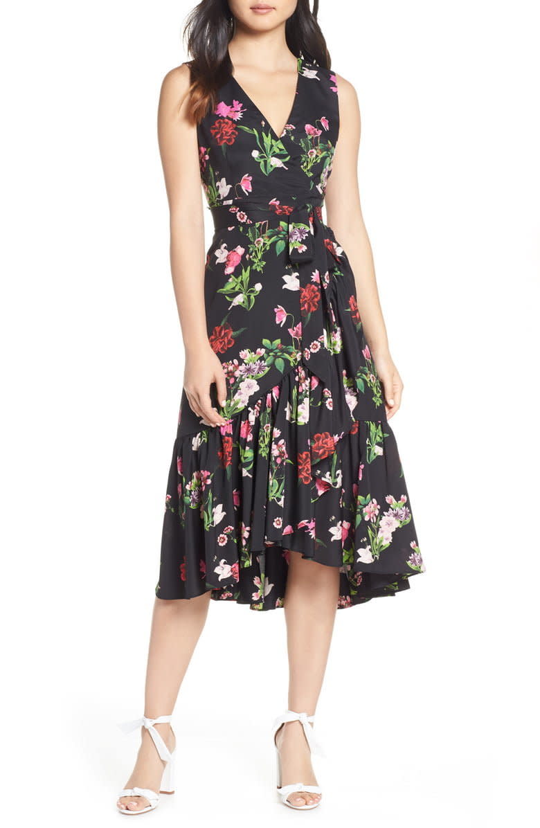 Available in sizes 0 to 18. <strong><a href="https://fave.co/2ImpzJx" target="_blank" rel="noopener noreferrer">Get it at Nordstrom</a></strong>.