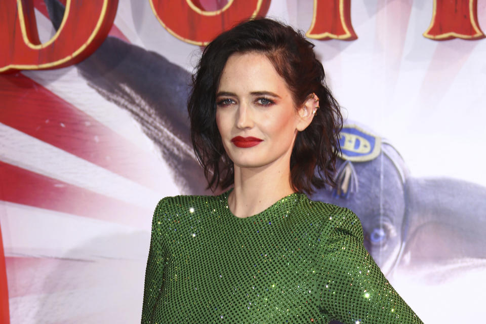 Eva Green poses for photographers upon arrival at the premiere of the film 'Dumbo' in London, Thursday, March 21, 2019. (Photo by Joel C Ryan/Invision/AP)