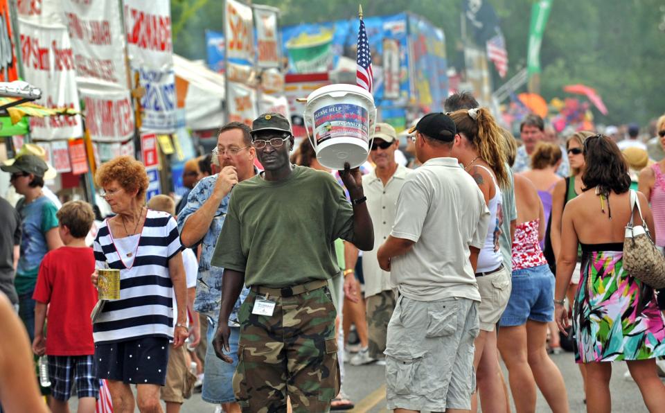 Big crowds come out for the annual Palatka Blue Crab Festival.