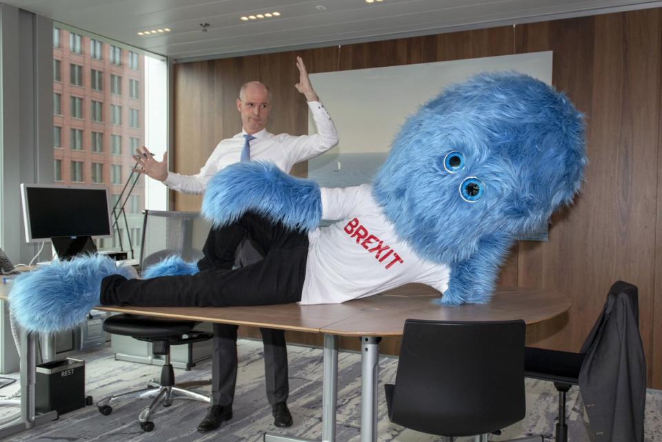 Dutch minister of foreign affairs Stef Blok throws his hands up at the ‘Brexit Monster’. <em>(Source: Twitter/@ministerBlok)</em>