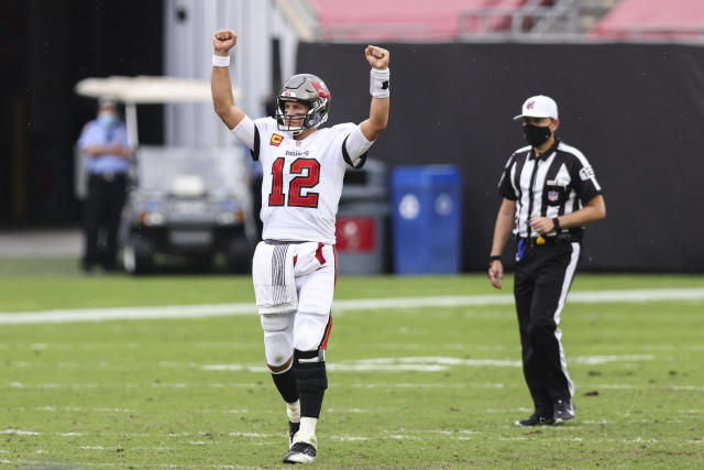 Tom Brady shows old magic with five TDs for Buccaneers against Chargers, NFL