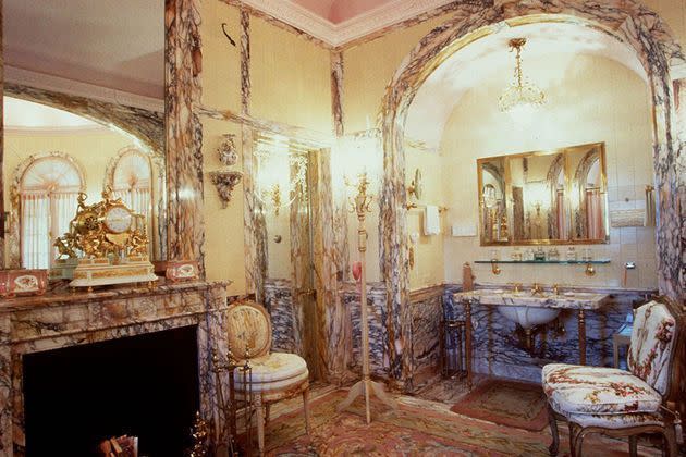 <p>L'une des pièces de Mar-a-Lago, en Floride, en 1997.</p>