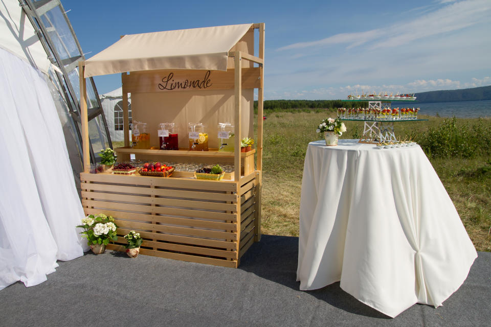 An Ständen Limonade oder andere Getränke zu verkaufen ist für Kinder in vielen ländern eigentlich üblich (Symbolbild: Getty Images)